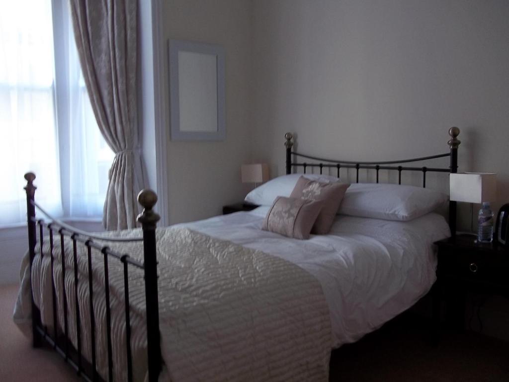 ホテルWellington House クロマー 部屋 写真