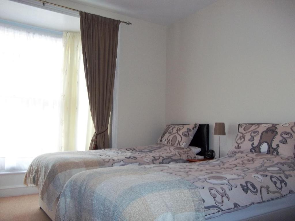 ホテルWellington House クロマー 部屋 写真